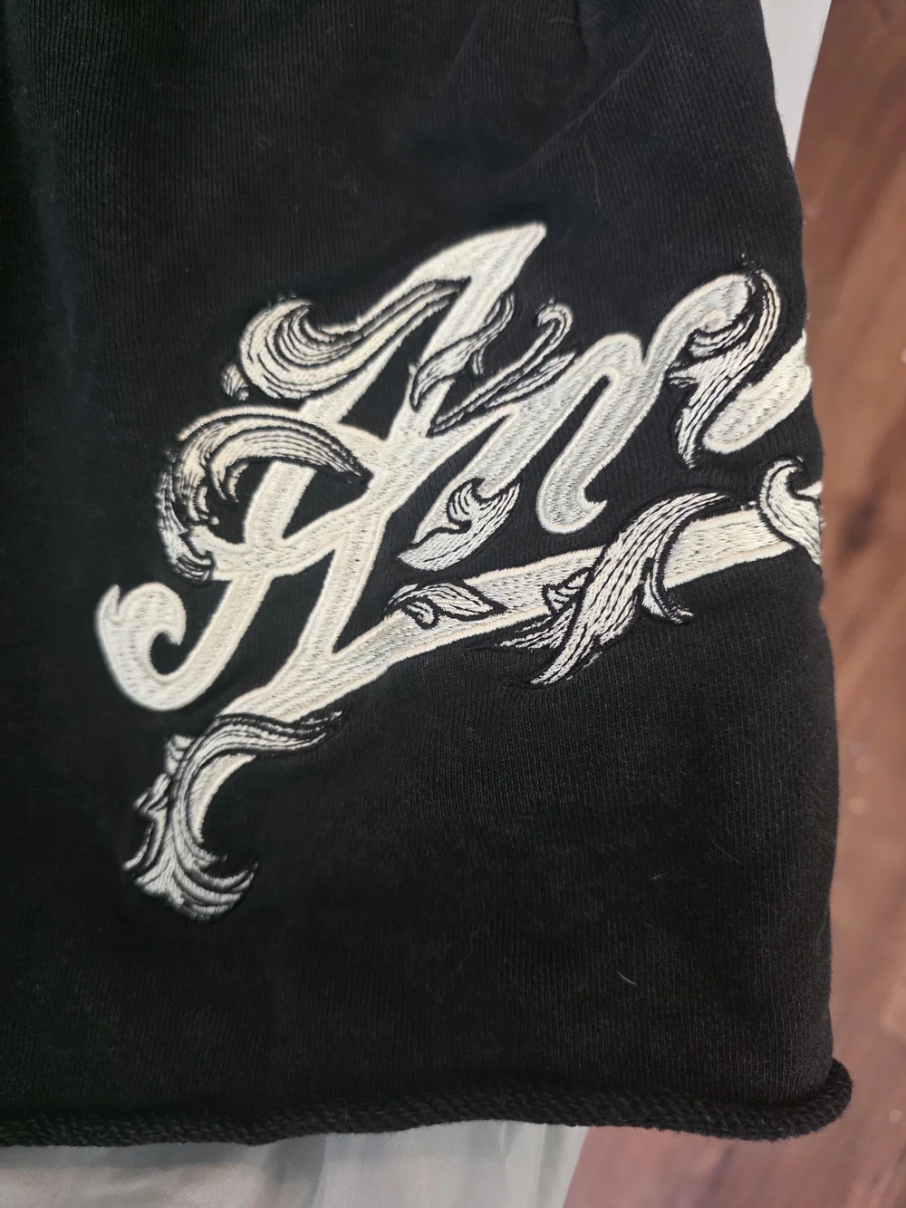 AMIRI Black Barocco Embroidered Logo Sweatshorts Size S Raw Hem Lounge